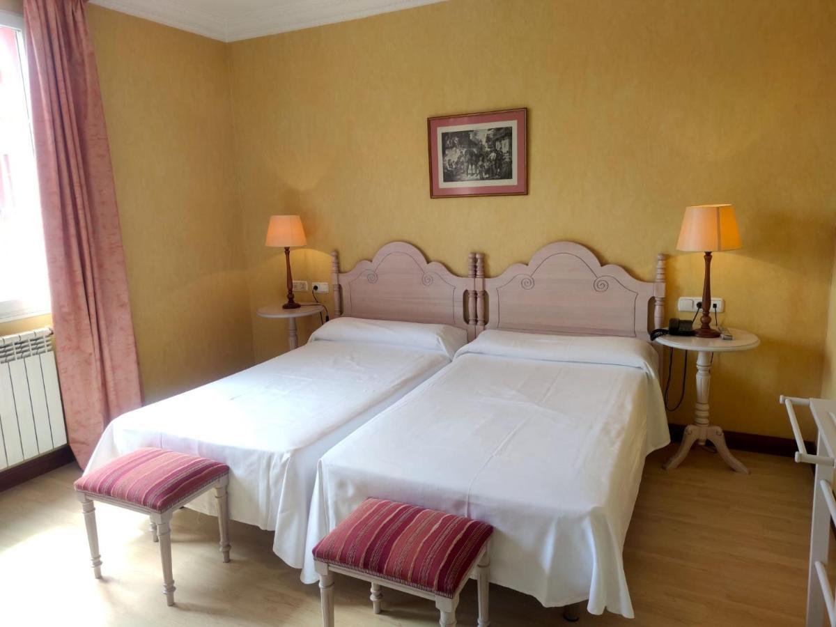 Hotel San Camilo Наваррете Экстерьер фото