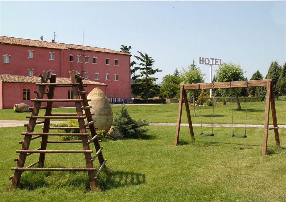 Hotel San Camilo Наваррете Удобства фото